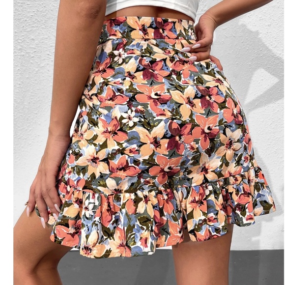 Boho Floral Tropical Print Ruffle Hem Mini Skirt - Picture 5 of 5
